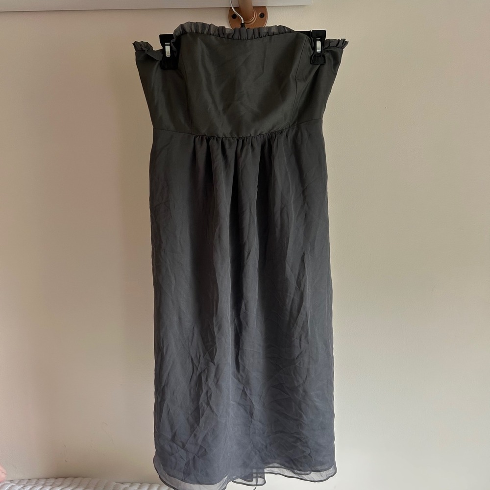 Lynn Lugo gray strapless 100% silk mini dress SZ 6